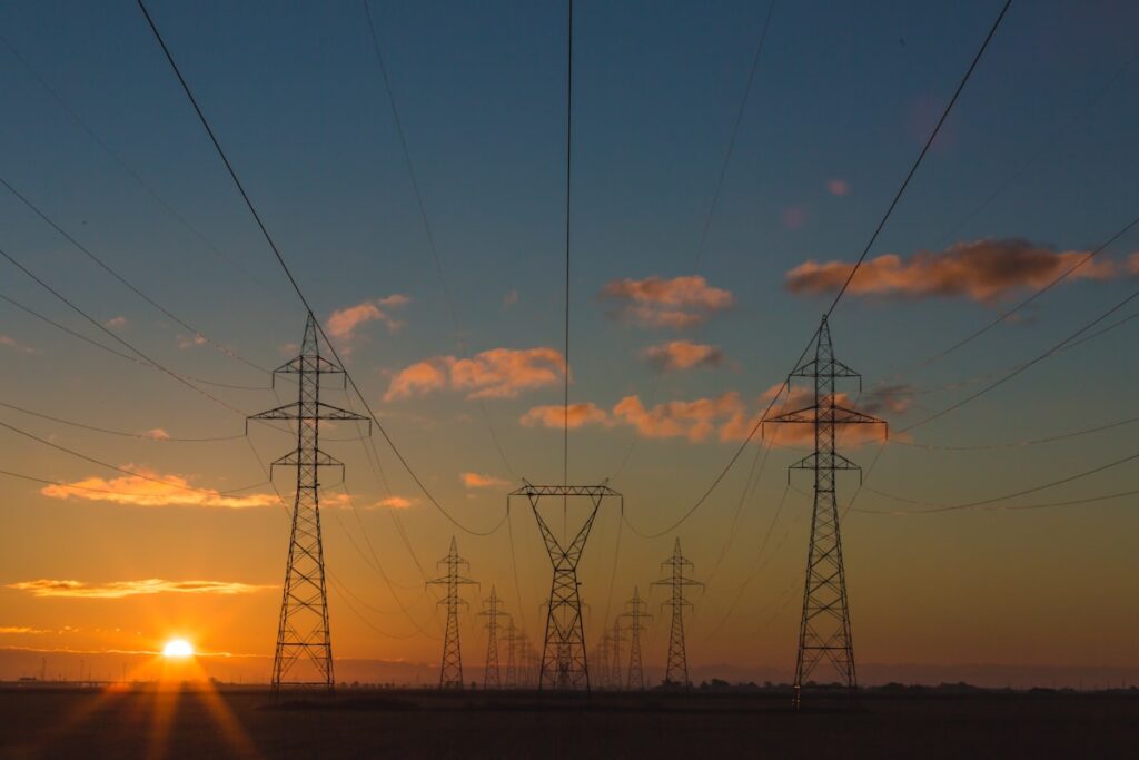 Oman 2.7GW hybrid renewable energy project PPA signing
